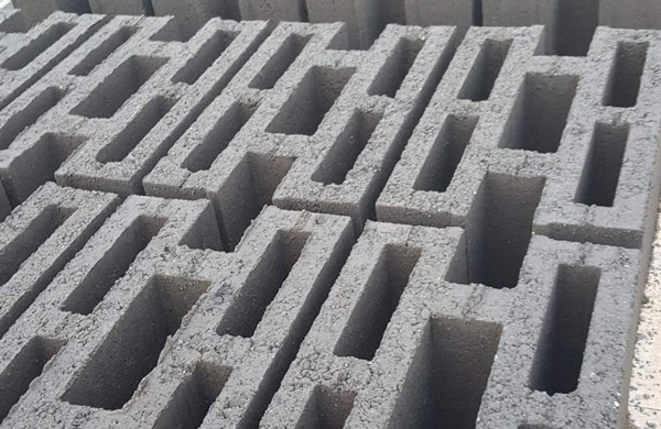 ���ʽ���屣�شu